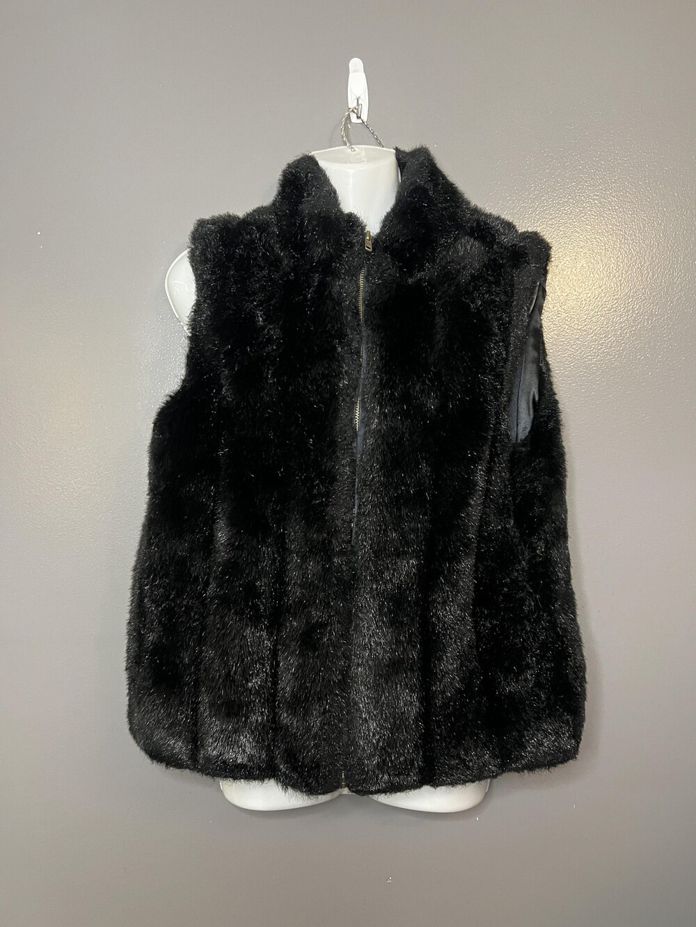 Valerie Stevens Vest Womens Small Medium Black Faux Fur Zip Lined Sleeveless